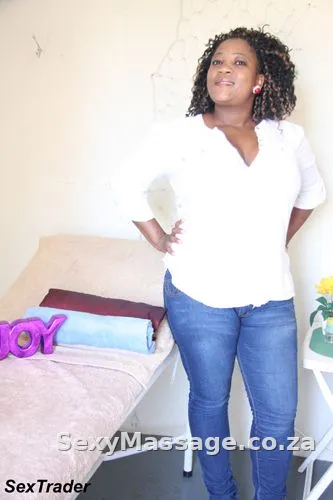 Sky, erotic masseuse in Richards Bay, photo 3